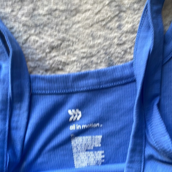 All In Motion Tank - Picture 3 of 4